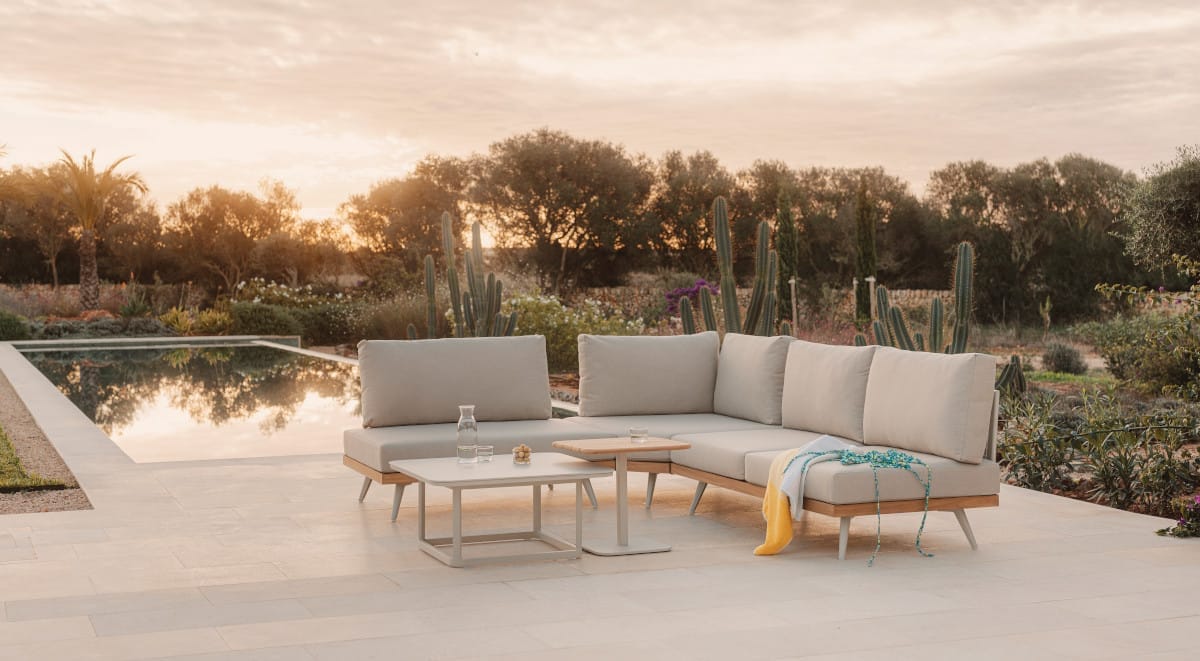 Niehoff Garden Cavara